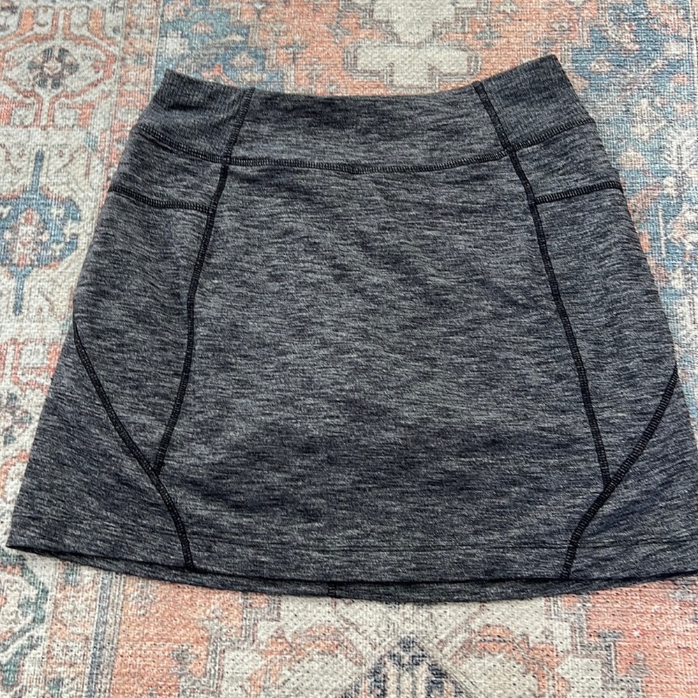 Athleta dark grey skort XS